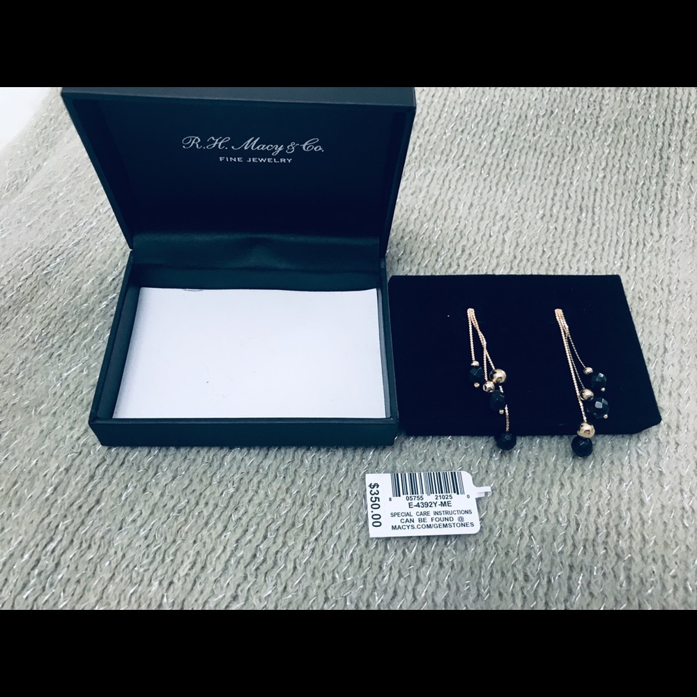 14k ONYX 3 Drops Earrings. NWT